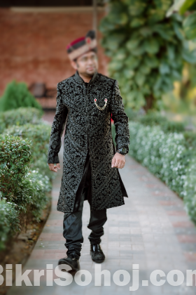 গরজিয়াস কারচুপি কাজের  ভেলভেট  সেরওয়ানি